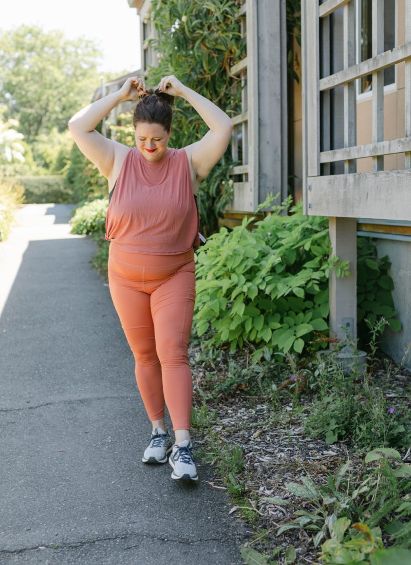 Plus Size Style – Athleisure Outfit Idea