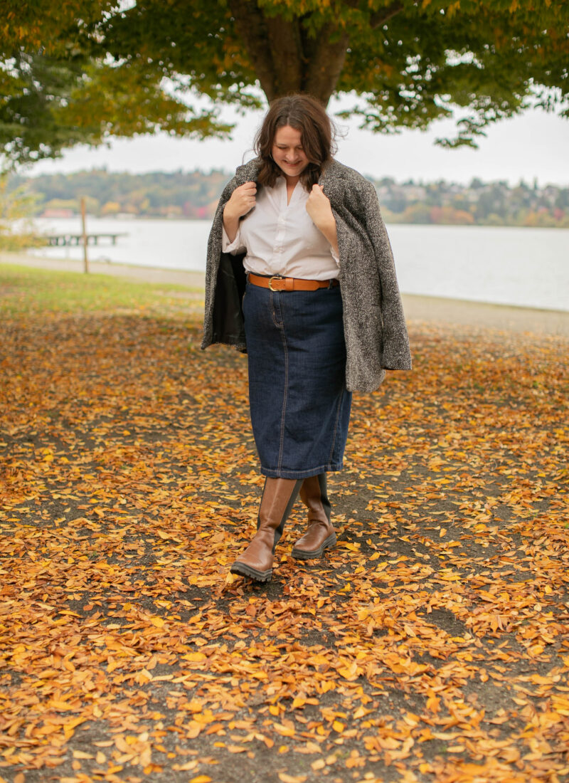 Styling a Plus Size Denim Skirt